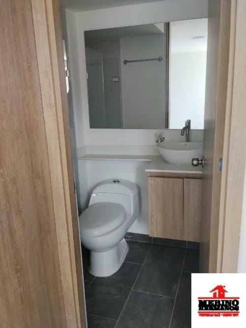Apartamento de 2 alcobas en venta en Suramérica, La Estrella, 50 m² · foto 14 de 23