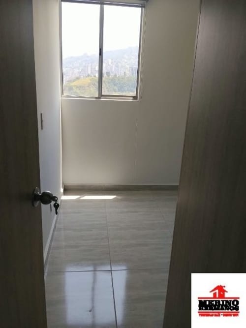 Apartamento de 2 alcobas en venta en Suramérica, La Estrella, 50 m² · foto 17 de 23