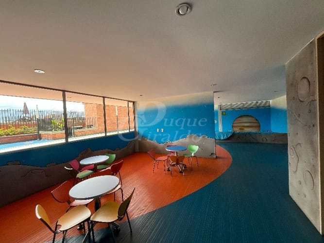 Apartamento en arriendo en Loma Del Indio, Medellín, 78 m² · foto 15 de 24
