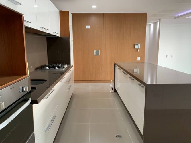 Apartamento de 3 alcobas en arriendo en Cabecera Del Llano, Bucaramanga, 157 m² · foto 10 de 24