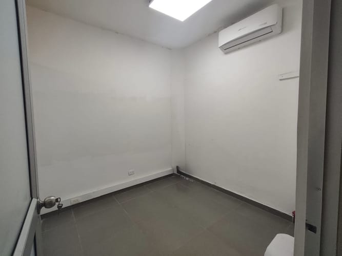 Casa de 6 alcobas en arriendo en San Fernando Viejo, Cali, 220 m² · foto 15 de 21