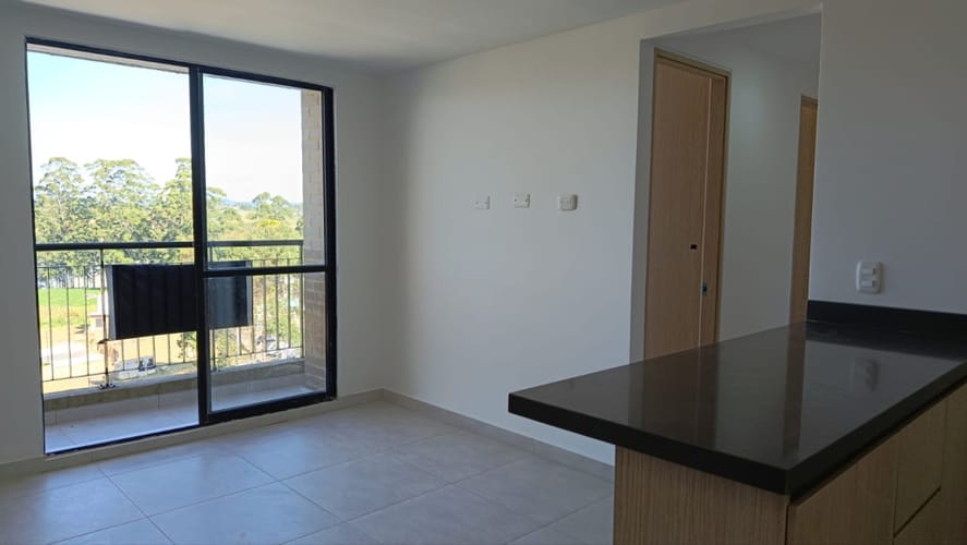 Apartamento de 3 alcobas en venta en Cuatro Esquinas, Rionegro, 55 m² · foto 9 de 16