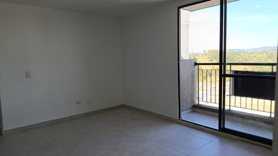 Apartamento de 3 alcobas en venta en Cuatro Esquinas, Rionegro, 55 m² · foto 12 de 16