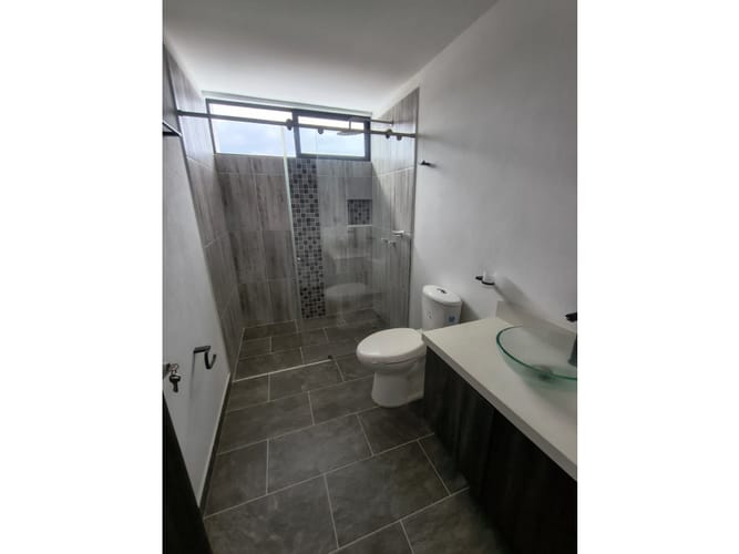 Apartamento de 2 alcobas en arriendo en Las Palmas, Envigado, 130 m² · foto 4 de 12