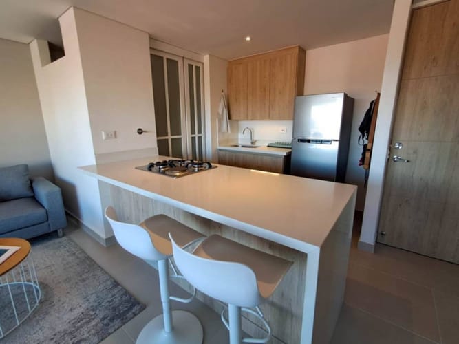 Apartamento de 1 alcoba en arriendo en Chipre, Rionegro, 55 m² · foto 2 de 10