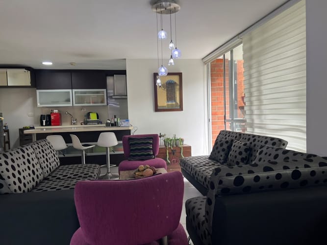 Apartamento de 2 alcobas en venta en Quebrada Clara, Envigado, 79 m² · foto 4 de 18