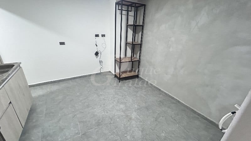 Apartaestudio en arriendo en Zona Centro, Envigado, 35 m² · foto 3 de 4