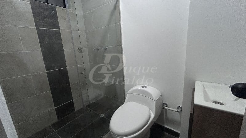 Apartaestudio en arriendo en Zona Centro, Envigado, 35 m² · foto 4 de 4