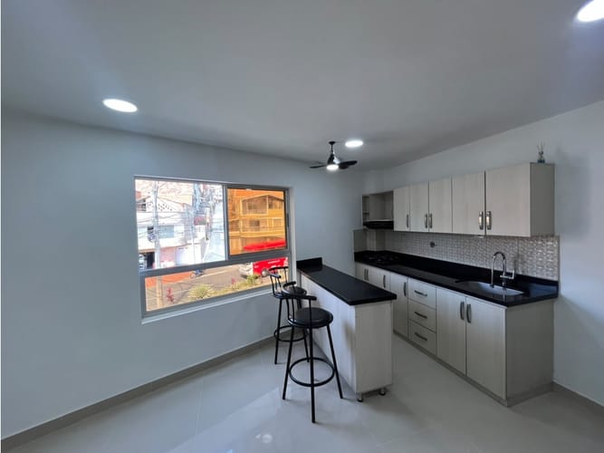 Apartamento de 3 alcobas en arriendo en Cabañas, Bello, 58 m² · foto 14 de 20