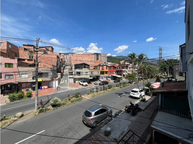 Apartamento de 3 alcobas en arriendo en Cabañas, Bello, 58 m² · foto 15 de 20