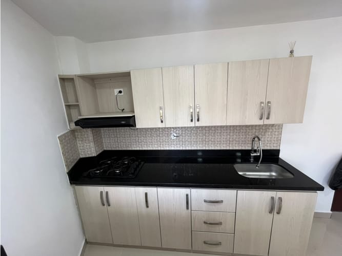 Apartamento de 3 alcobas en arriendo en Cabañas, Bello, 58 m² · foto 19 de 20