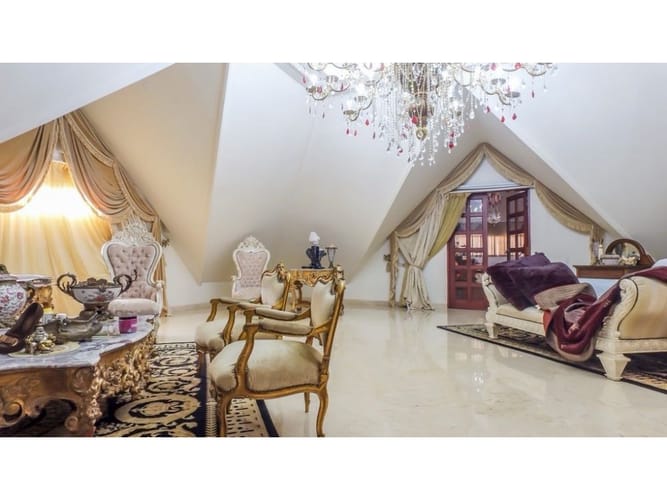 Casa de 4 alcobas en venta en Altos Del Poblado, Medellín, 912 m² · foto 7 de 24