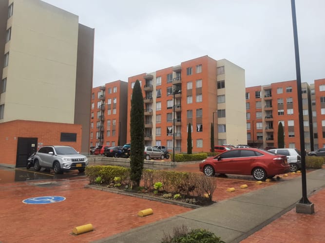 Apartamento de 2 alcobas en arriendo en Verganzo, Tocancipá, 58 m² · foto 2 de 20