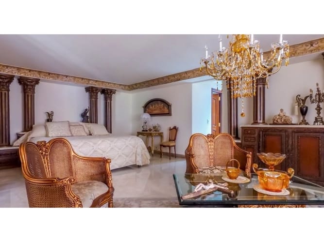 Casa de 4 alcobas en venta en Altos Del Poblado, Medellín, 912 m² · foto 15 de 24