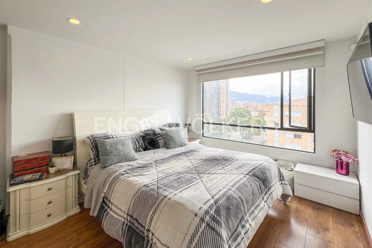 Apartamento de 2 alcobas en venta en Cedritos, Bogotá, 80 m² · foto 9 de 19