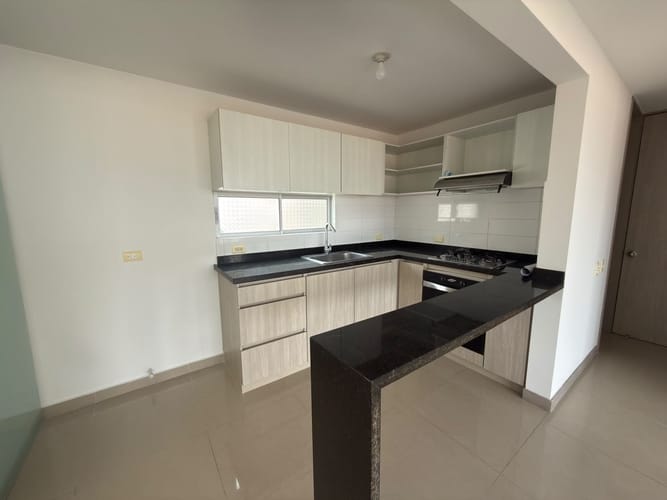 Apartamento de 3 alcobas en venta en Alfaguara, Jamundí, 82 m² · foto 2 de 23