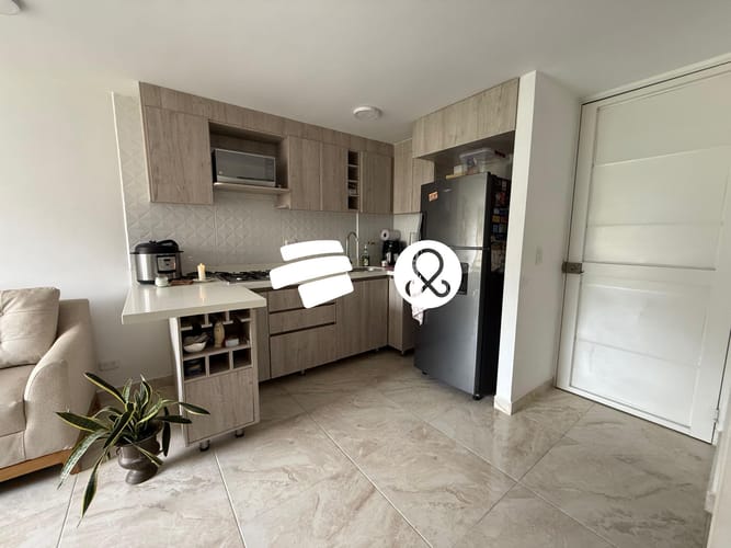 Apartamento de 2 alcobas en venta en Cañaveralejo, Sabaneta, 50 m² · foto 2 de 10
