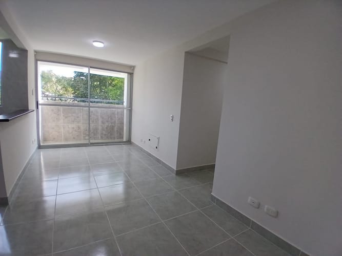 Apartamento de 3 alcobas en arriendo en Belén, Medellín, 50 m² · foto 3 de 17