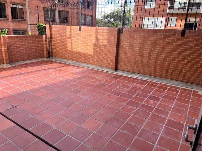 Apartamento de 2 alcobas en arriendo en Chico Norte, Bogotá, 70 m² · foto 2 de 16