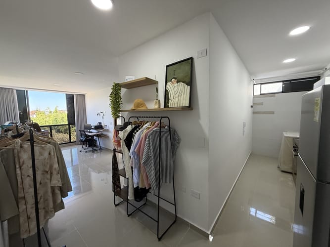 Apartamento de 2 alcobas en venta en Lagos Del Cacique, Bucaramanga, 51 m² · foto 2 de 17