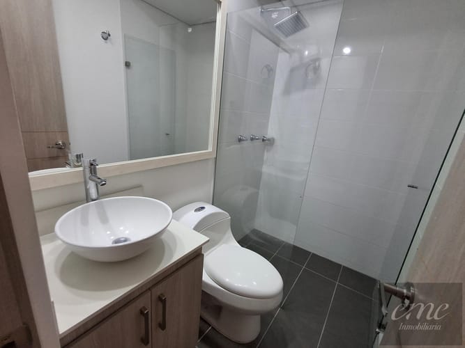 Apartamento de 3 alcobas en arriendo en Lagos De La Doctora, Sabaneta, 105 m² · foto 12 de 24
