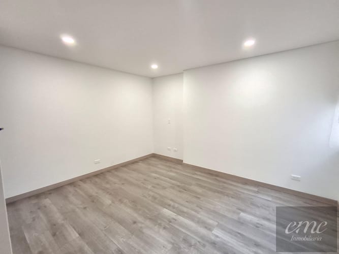 Apartamento de 3 alcobas en arriendo en Lagos De La Doctora, Sabaneta, 105 m² · foto 13 de 24