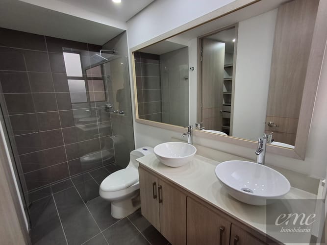 Apartamento de 3 alcobas en arriendo en Lagos De La Doctora, Sabaneta, 105 m² · foto 15 de 24