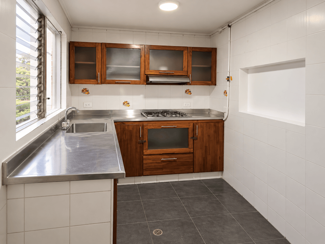 Casa de 4 alcobas en arriendo en Laureles, Medellín, 270 m² · foto 5 de 13