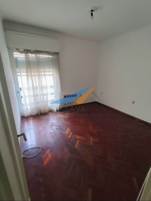 Alquiler Apartamento 4 Dormitorios en el Centro! Excelente Ubicación · Foto 5