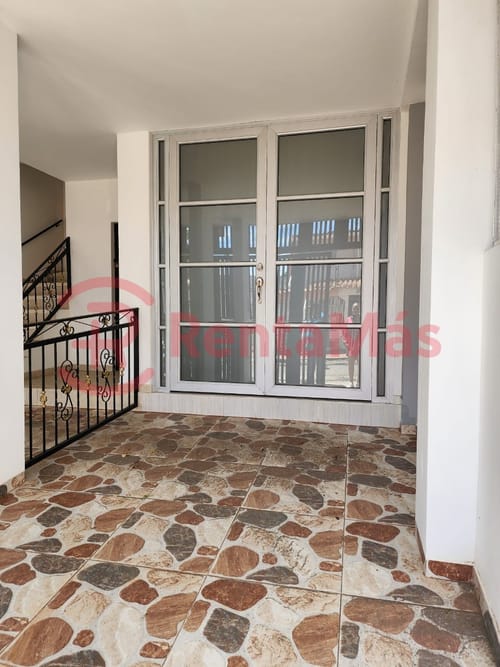 Apartamento de 2 alcobas en arriendo en Pescadero Colpet, Cúcuta, 75 m² · foto 2 de 8