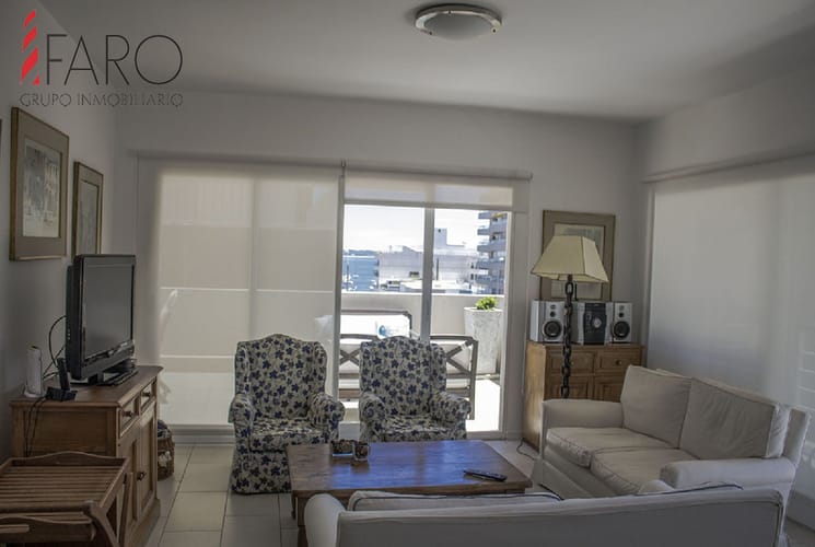 Apartamento en la Península 3 dormitorios con parrillero y garage · Foto 4