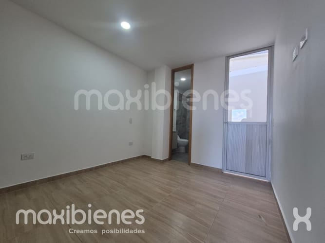 Apartamento de 3 alcobas en arriendo en Centro, Rionegro, 70 m² · foto 3 de 14