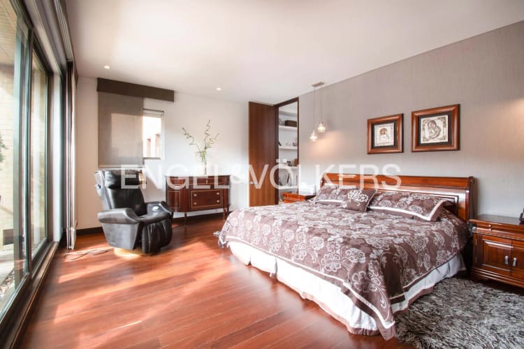 Apartamento de 3 alcobas en venta en La Cabrera, Bogotá, 328 m² · foto 20 de 24