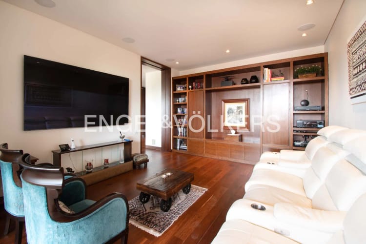 Apartamento de 3 alcobas en venta en La Cabrera, Bogotá, 328 m² · foto 9 de 24