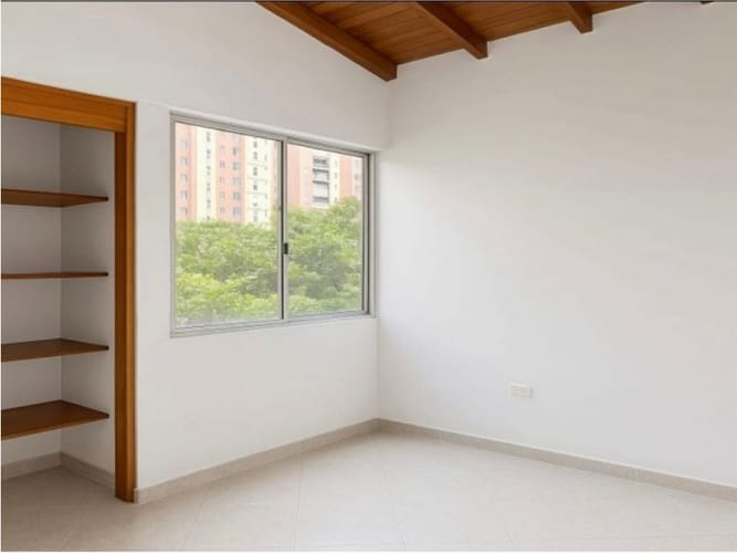 Apartamento de 3 alcobas en venta en Santa Maria No. 3, Itagüí, 60 m² · foto 2 de 8