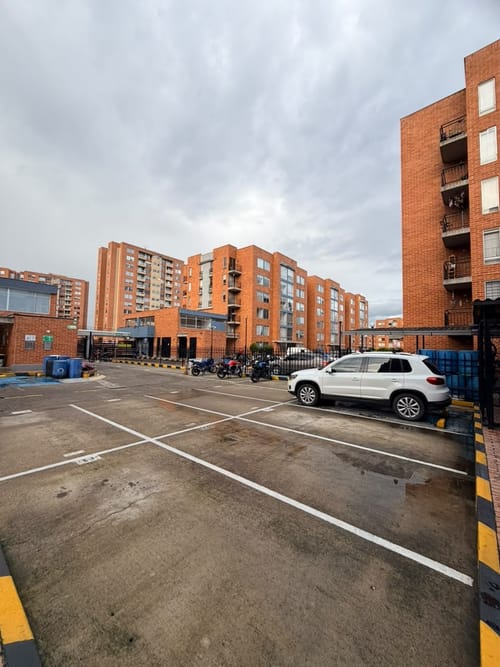 Apartamento de 3 alcobas en venta en Gran Granada, Bogotá, 66 m² · foto 18 de 19