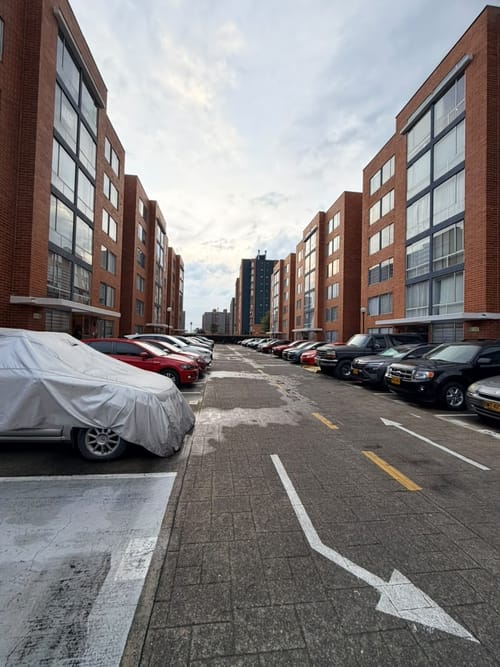 Apartamento de 3 alcobas en venta en Gran Granada, Bogotá, 66 m² · foto 19 de 19