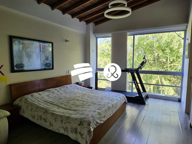 Casa de 3 alcobas en venta en Zuñiga, Envigado, 314 m² · foto 8 de 10