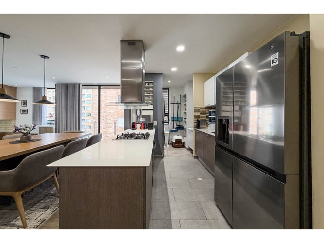 Apartamento de 2 alcobas en venta en El Castillo Chapinero, Bogotá, 96 m² · foto 11 de 24