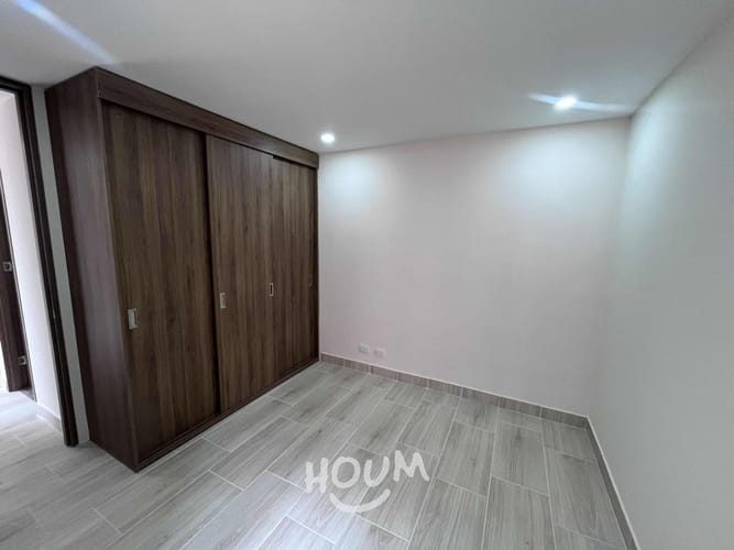 Apartamento de 2 alcobas en arriendo en C.C. Paseo Villa Del Rio, Bogotá, 43 m² · foto 5 de 13