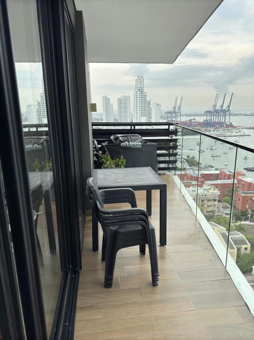 Apartamento de 3 alcobas en venta en Manga, Cartagena, 130 m² · foto 5 de 14