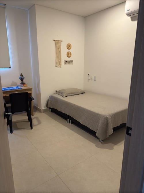 Apartamento de 3 alcobas en venta en Manga, Cartagena, 130 m² · foto 10 de 14