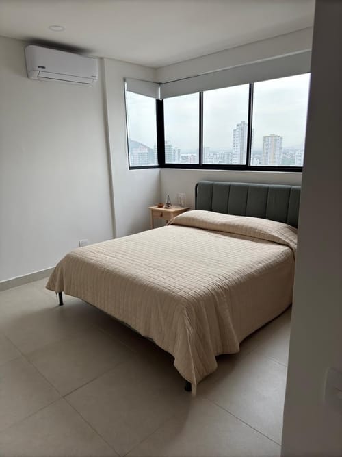 Apartamento de 3 alcobas en venta en Manga, Cartagena, 130 m² · foto 13 de 14