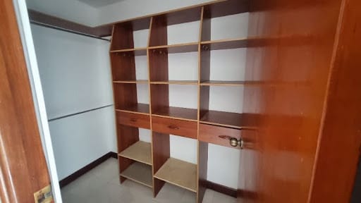 Apartamento de 1 alcoba en arriendo en Milla De Oro, Medellín, 60 m² · foto 11 de 12