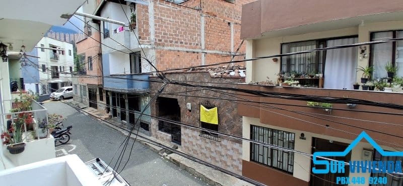 Casa de 2 alcobas en arriendo en El Dorado, Envigado, 55 m² · foto 3 de 11