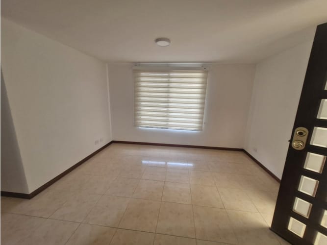 Casa de 3 alcobas en arriendo en La Flora, Cali, 110 m² · foto 9 de 19