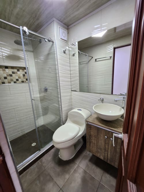 Apartamento de 4 alcobas en arriendo en Cedritos, Bogotá, 98 m² · foto 17 de 22
