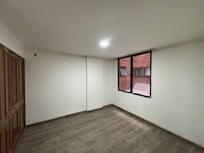 Apartamento de 3 alcobas en venta en El Batán, Bogotá, 130 m² · foto 5 de 7