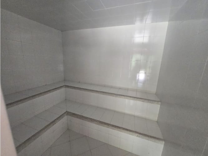 Apartamento de 2 alcobas en venta en Loma De Los Bernal, Medellín, 60 m² · foto 20 de 20