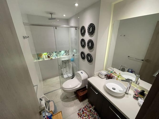 Apartamento de 3 alcobas en venta en Chico Norte, Bogotá, 203 m² · foto 11 de 20